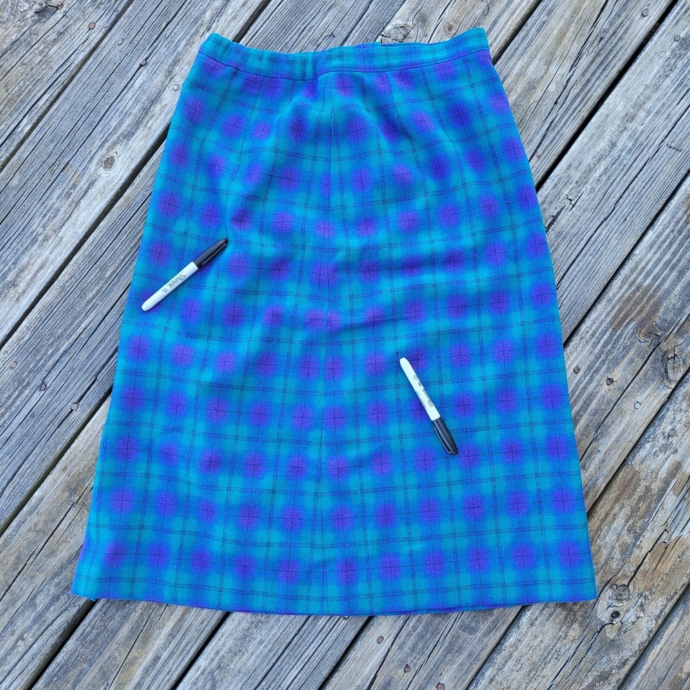 Vintage Pendleton Wool Skirt Womens 14 Long Purple Bluish Green Plaid  Preppy - Picture 10 of 14